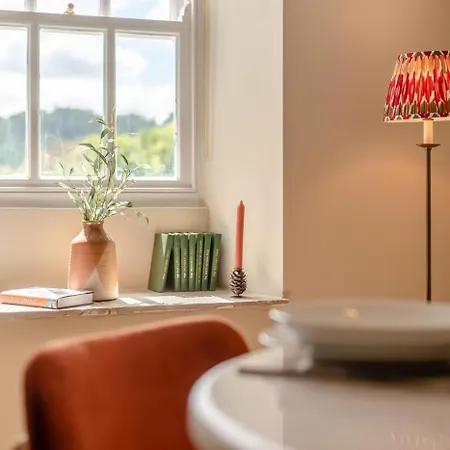 2 Bed In Oc-u32104 *