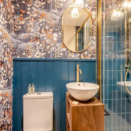 Holiday home 2 Bed In Oc-u32104 Chapel Stile