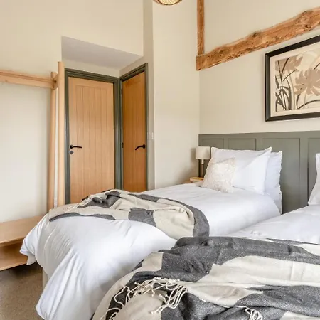 2 Bed In Oc-u32104 Casa de Férias Chapel Stile